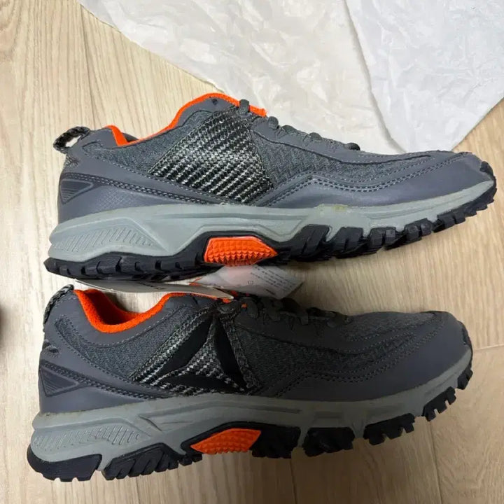 [BUNJANG] Reebok Ridgerider Trail Running Shoes / 새상품 리복 릿지라이더 트레일 신발 런닝화 트레킹화 팝키다