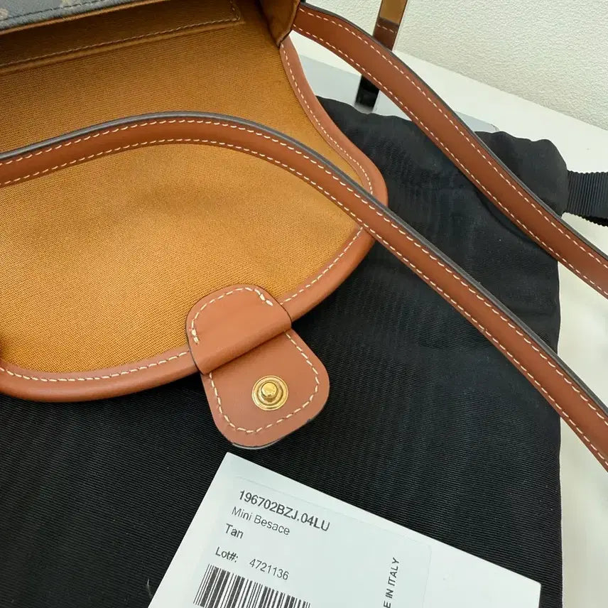 [BUNJANG] Celine Mini Besace Bag / 셀린느 미니 베사체