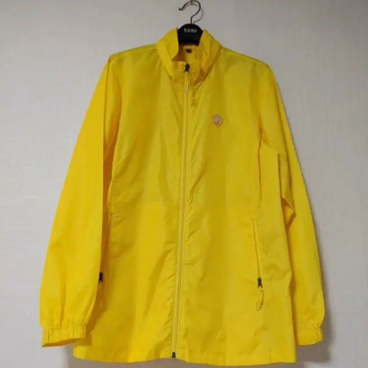 [BUNJANG] Unisex Yellow Windbreaker Jacket 105 / 바람막이 재킷 105 (남녀공용)