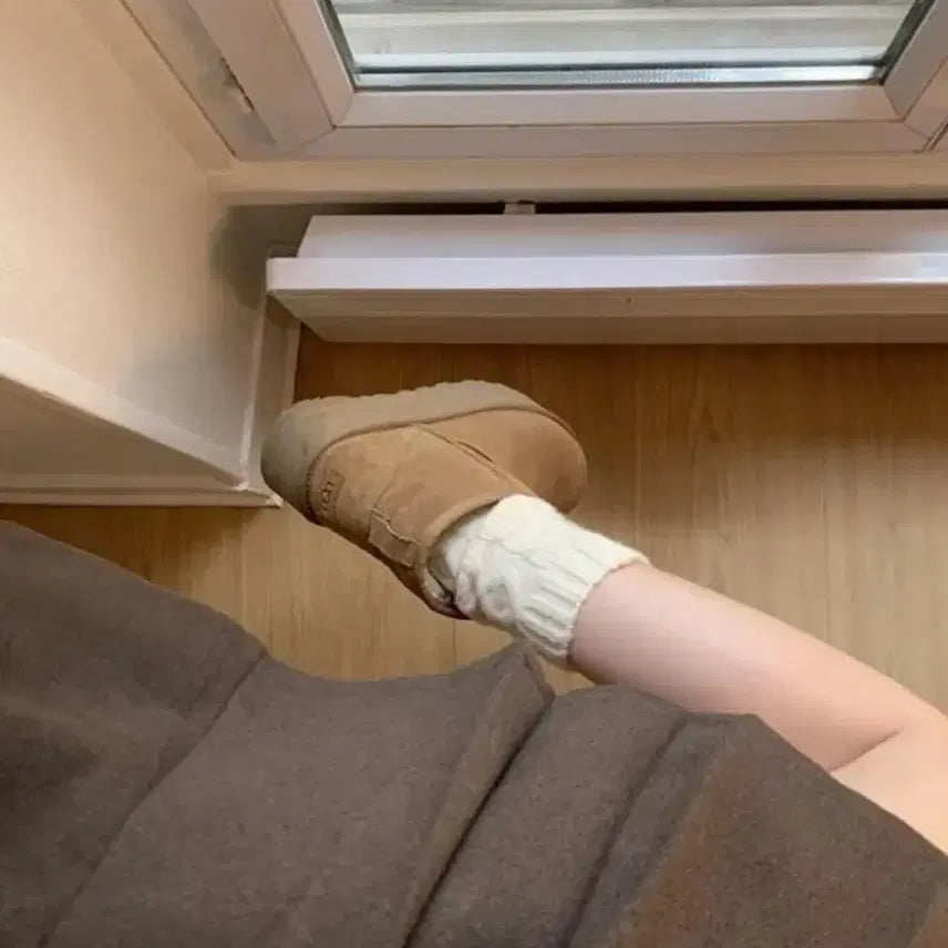 [BUNJANG] Trendy Apparel Cable Knit Long Socks / 트렌디어패럴 울 꽈배기 롱 삭스