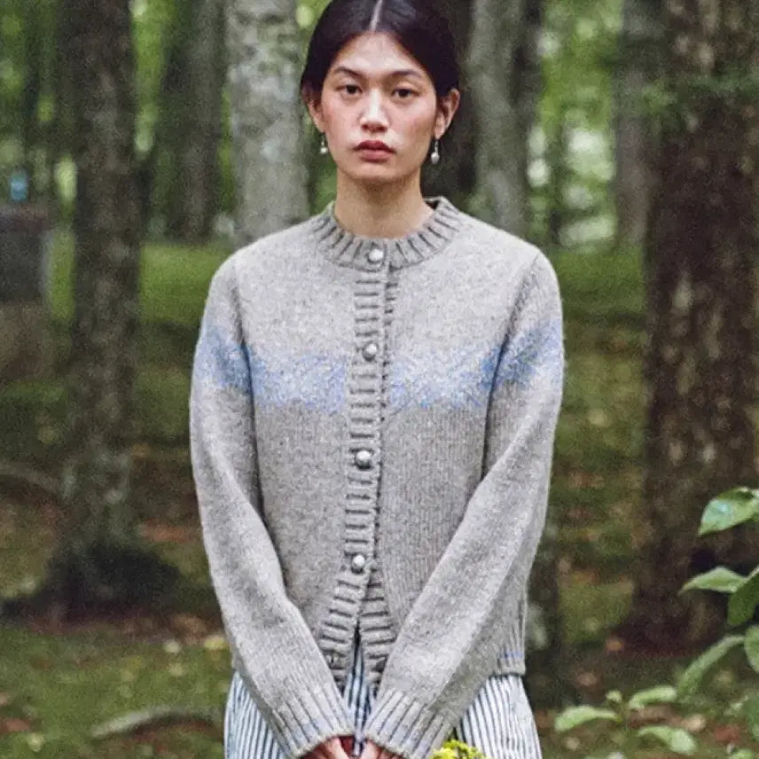 [SOLD OUT] 얼바닉30 노르딕스노우 가디건