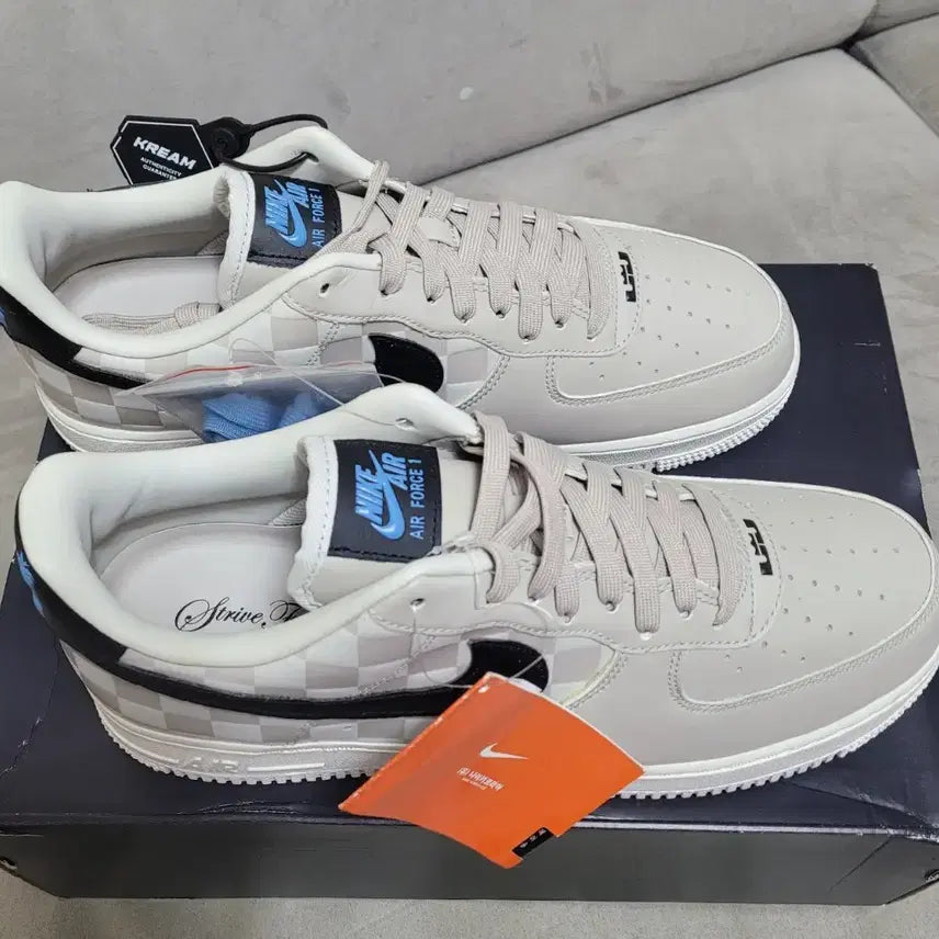 [SOLD OUT] [270(265)] 나이키 에어포스 1 '07 QS 르브론 제임스