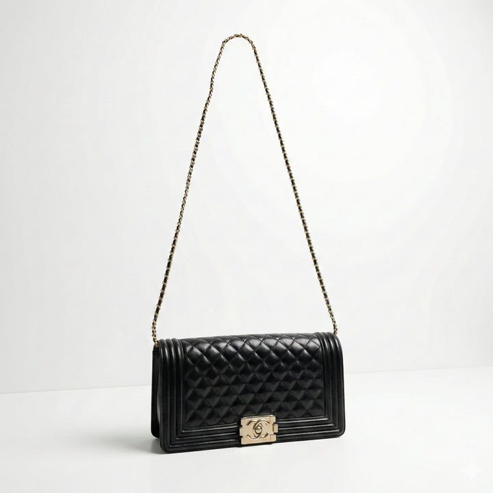 [BUNJANG] Chanel Boy Bag Large Black Patent Gold Hardware / 샤넬 보이백 라지 블랙 페이턴트 금장 22번대 한국명품감정원 감정완료