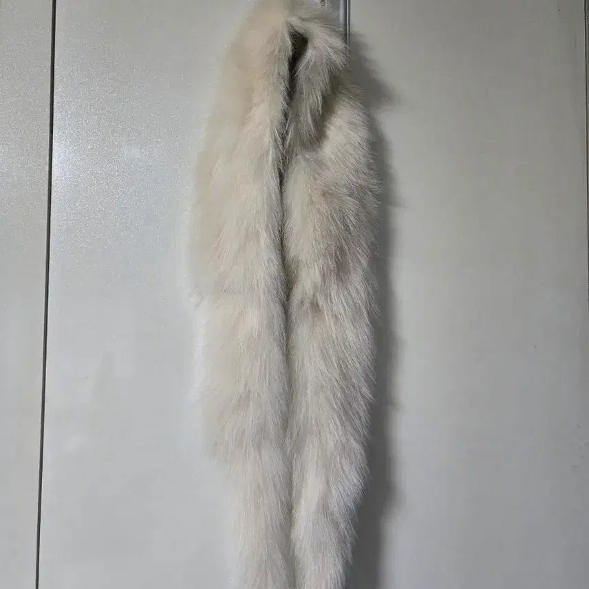 [BUNJANG] Zigot Women's Fox Fur Muffler / 지고트 여성 머플러 천연모피 여우털