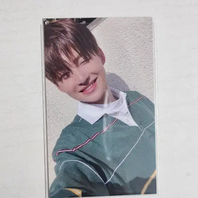 투어스 지훈 스파클링 블루 유니버셜 포카