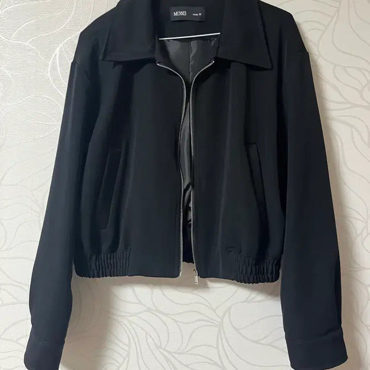 [BUNJANG] MIXXO Crop Black Basic Jacket Blouson / 미쏘 크롭 블랙 기본 간절기 자켓 블루종 점퍼