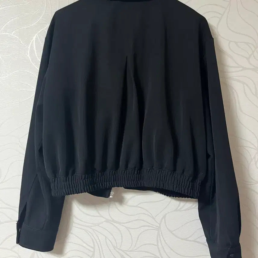 [BUNJANG] MIXXO Crop Black Basic Jacket Blouson / 미쏘 크롭 블랙 기본 간절기 자켓 블루종 점퍼