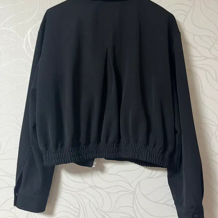 [BUNJANG] MIXXO Crop Black Basic Jacket Blouson / 미쏘 크롭 블랙 기본 간절기 자켓 블루종 점퍼