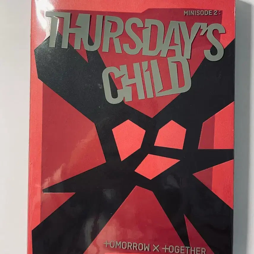 투모로우바이투게더 Thursday's Child 앨범