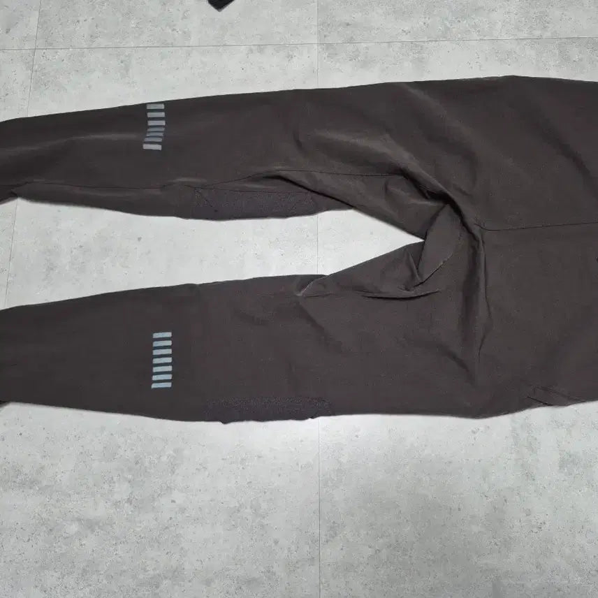 [BUNJANG] Nike Travis Scott Velvet Brown Pants / [M]나이키 트래비스 스캇 벨벳 브라운 팬츠