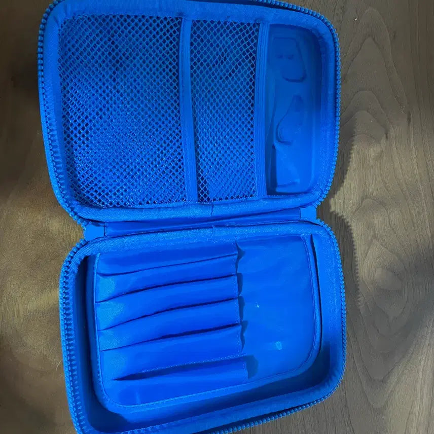 [BUNJANG] Smiggle Calculator Pencil Case / 스미글 계산기 필통 블루 게임기