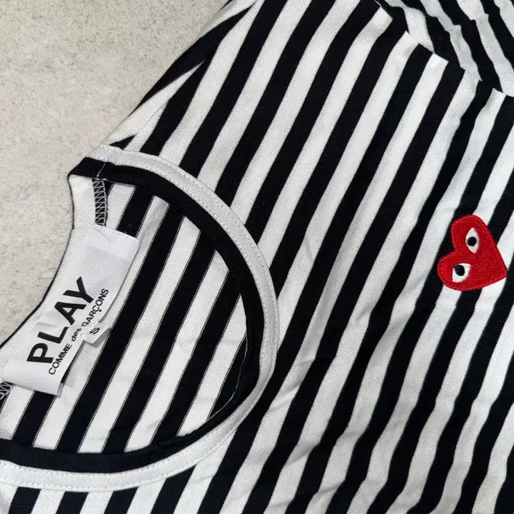 [BUNJANG] Comme des Garcons Stripe Long Sleeve T-shirt (Black/White) / 꼼데가르송 스트라이프 롱슬리브 티셔츠 블랙 화이트