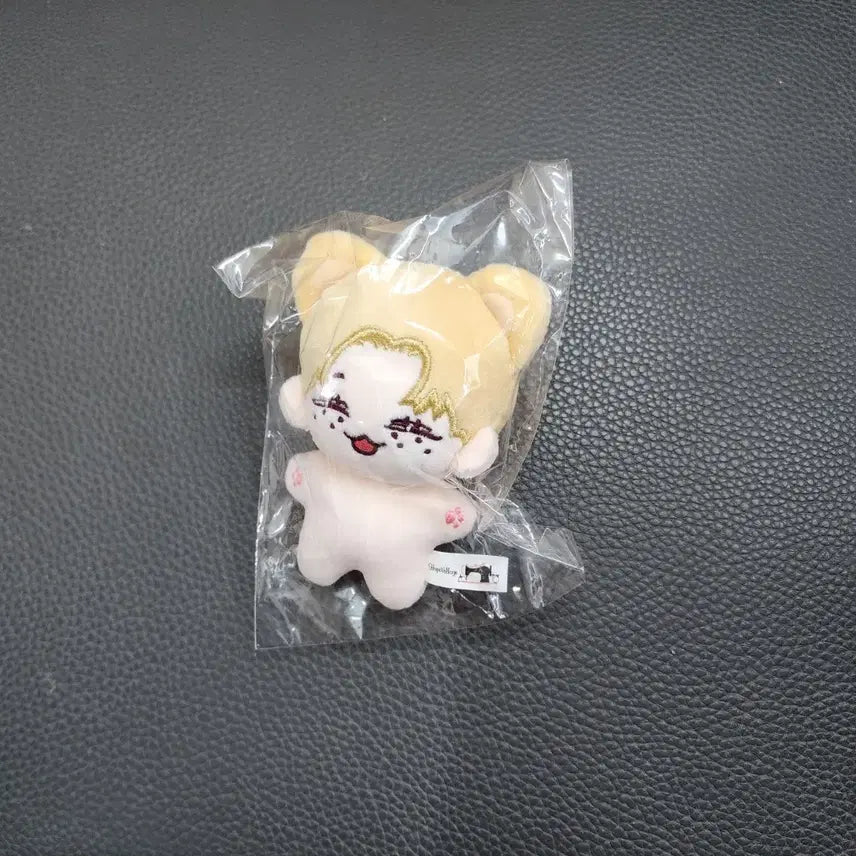 스키즈 필릭스 인형 판매 합니다