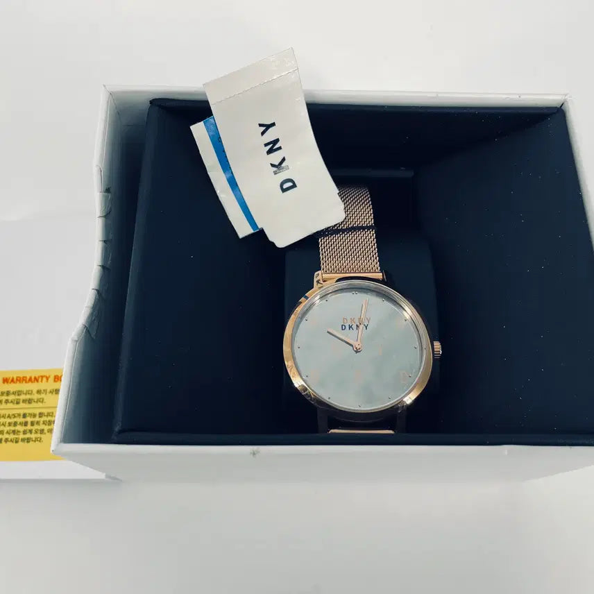 [BUNJANG] DKNY NY2817 Soho Watch / [시계] DKNY 여성용 블랙다이얼 소호 시계 (NY2817)