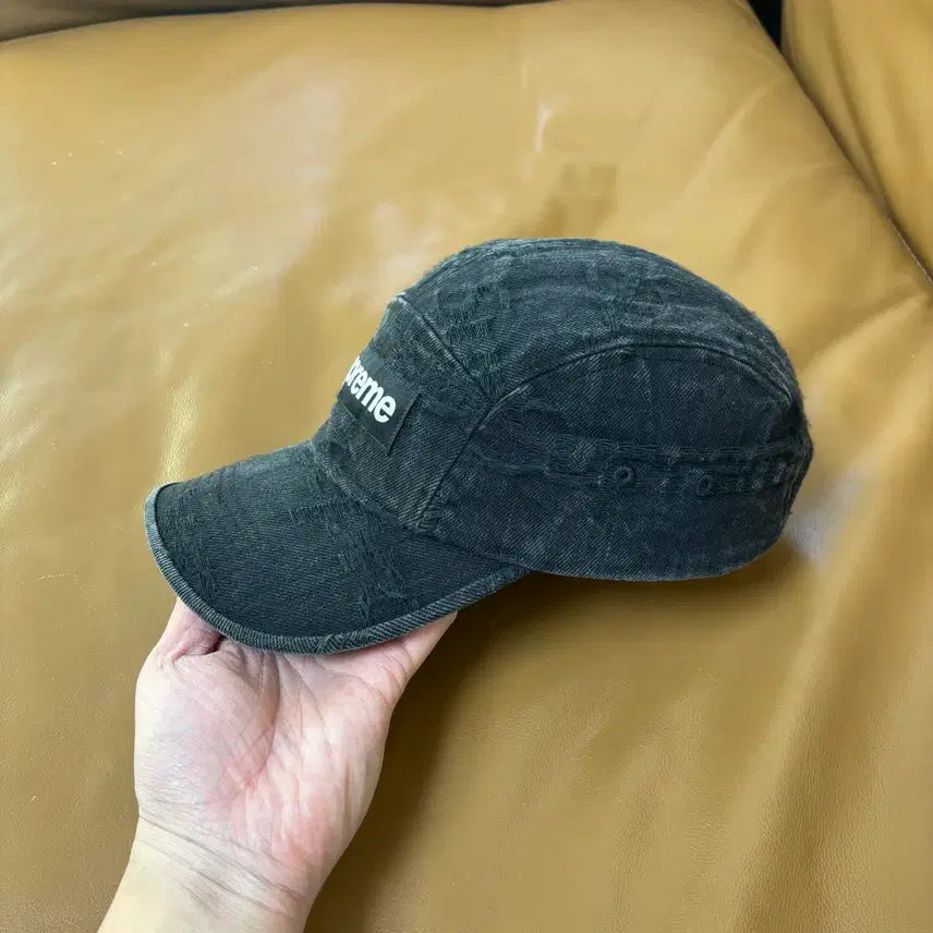 [BUNJANG] Supreme 21SS Frayed Denim Camp Cap Black / 슈프림 캠프캡 모자 박스로고 21SS 프레이드 데님 블랙