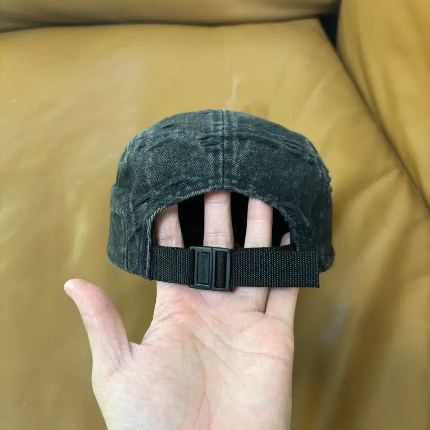 [BUNJANG] Supreme 21SS Frayed Denim Camp Cap Black / 슈프림 캠프캡 모자 박스로고 21SS 프레이드 데님 블랙