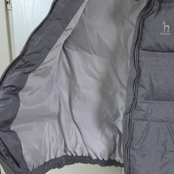 [BUNJANG] Hazzys Gray Duck Down Vest / 헤지스 오리솜털75% 깃털25%그레이 패딩 조끼