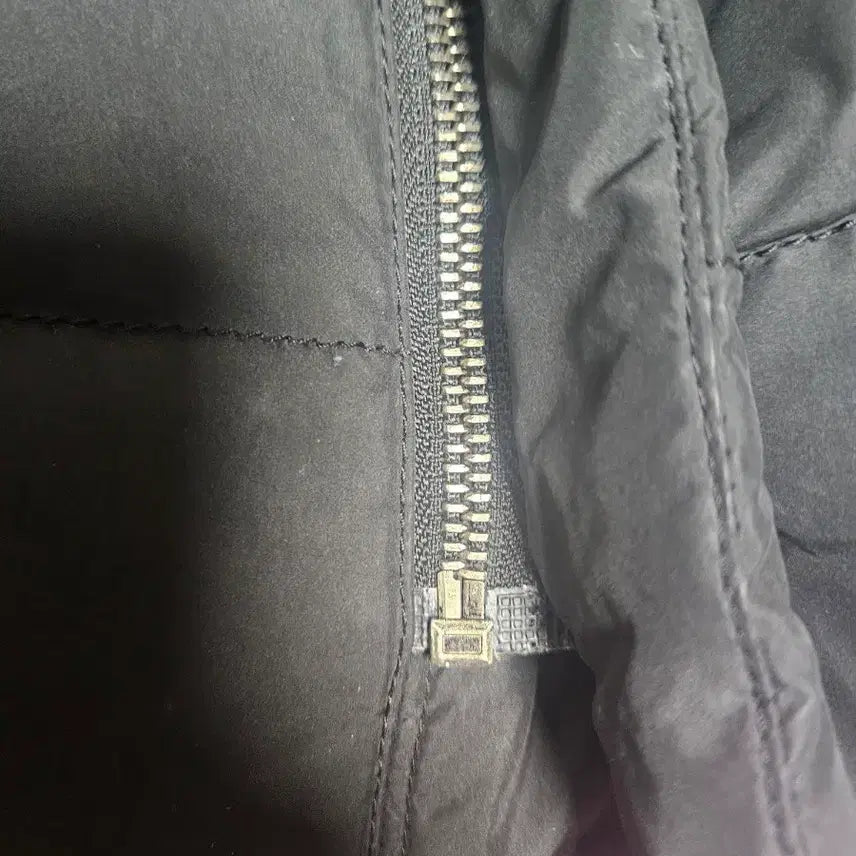 [BUNJANG] JILLSTUART NEW YORK High Neck Goose Down Jacket / 질스튜어트뉴욕 사선지퍼 하이넥 구스다운