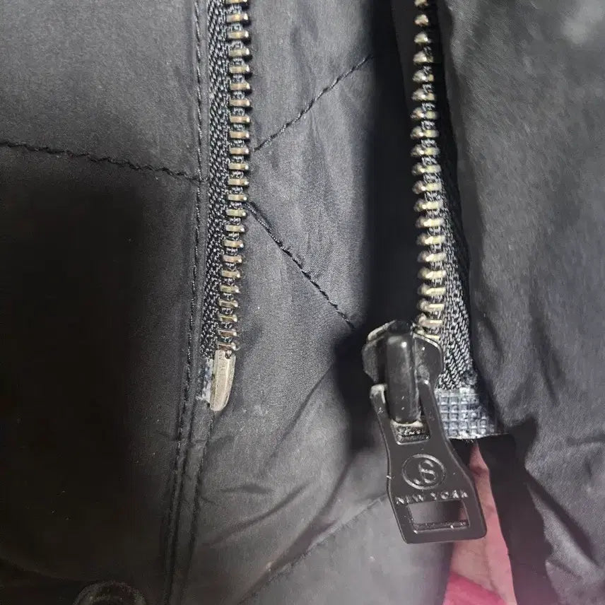 [BUNJANG] JILLSTUART NEW YORK High Neck Goose Down Jacket / 질스튜어트뉴욕 사선지퍼 하이넥 구스다운