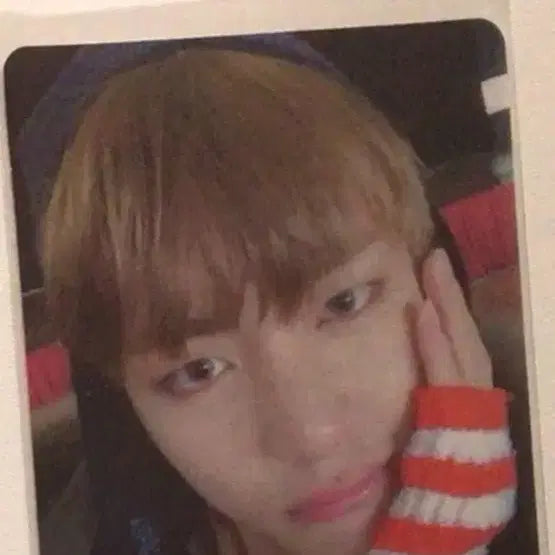 방탄 뷔 봄날 포카