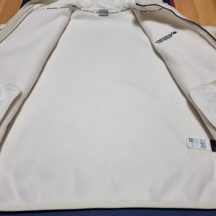 [SOLD OUT] 디스커버리 후드 뽀글이 크림 베이지 105 사이즈 점퍼 외투