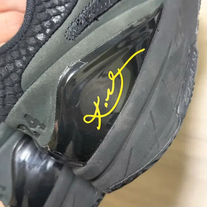 [BUNJANG] Kobe 4 Black Mamba Basketball Shoes / (275) 코비4 블랙맘바