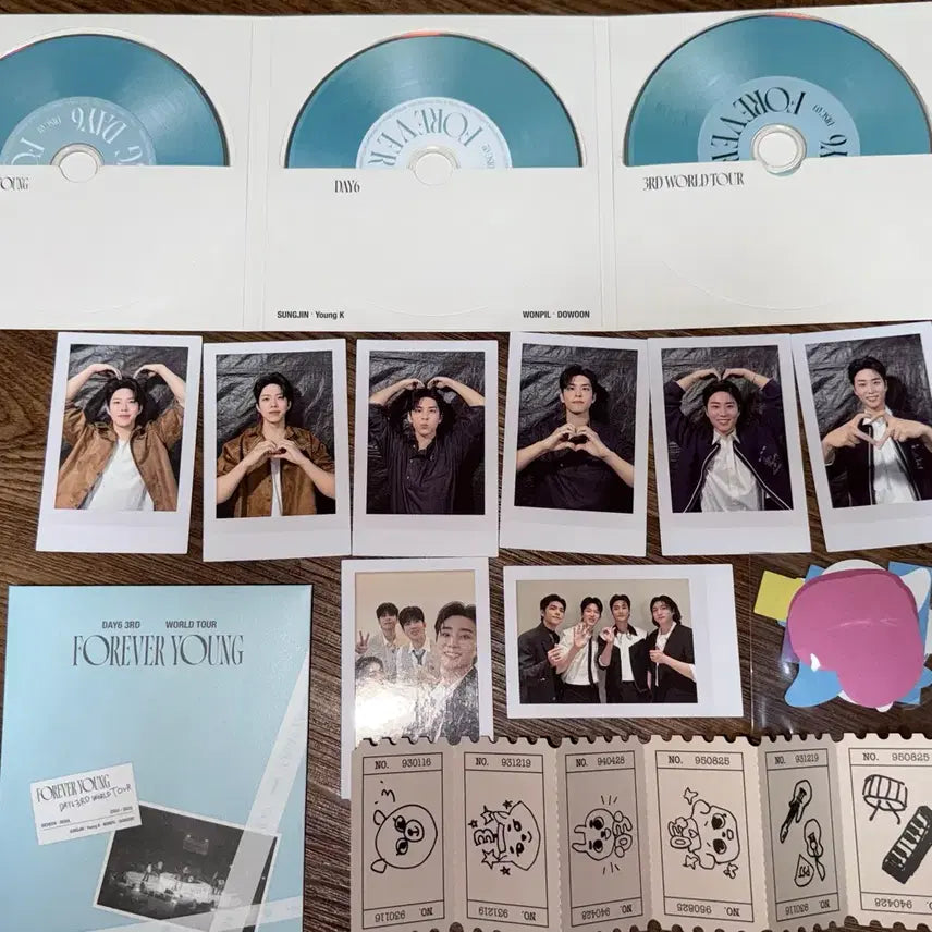 데이식스 블루레이 CD+폴라포카+컨페티