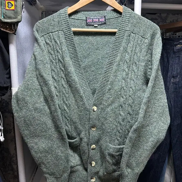 [BUNJANG] Green Cardigan / 그린색 가디건