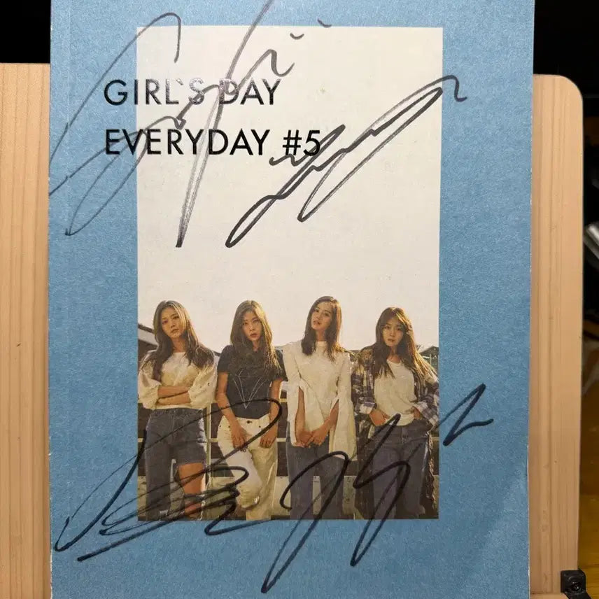 걸스데이 싸인앨범,미니5집 : Girls Day Everyday #5