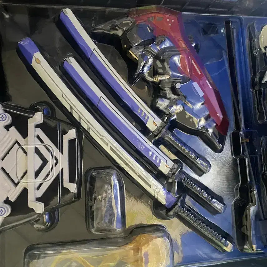 [BUNJANG] MOSHOU Takeda Shingen Figure / 모쇼 다케다신겐 펀딩 에디션 팝니다