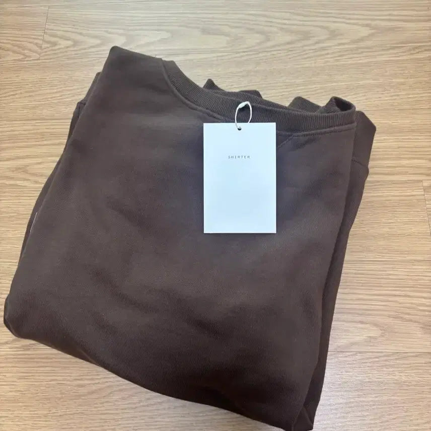 [BUNJANG] Shirter Sweatshirt / [새상품] 셔터 Shirter 맨투맨 스웻셔츠