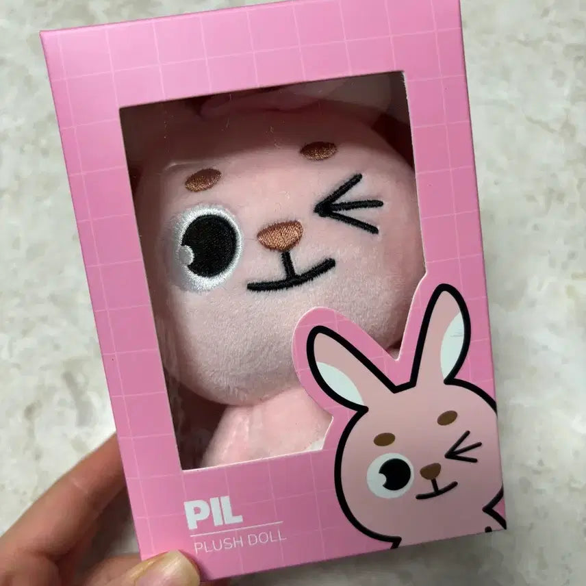 2019데니멀즈 필끼 윙크필끼