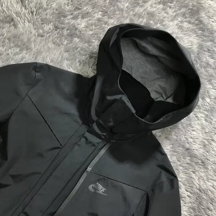 [BUNJANG] Nike Tech Shield Hooded Jacket / [L, A급]# 나이키(NIKE) 테크 쉴드 후드 자켓