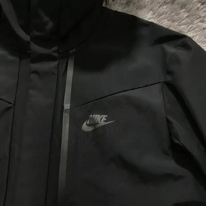 [BUNJANG] Nike Tech Shield Hooded Jacket / [L, A급]# 나이키(NIKE) 테크 쉴드 후드 자켓