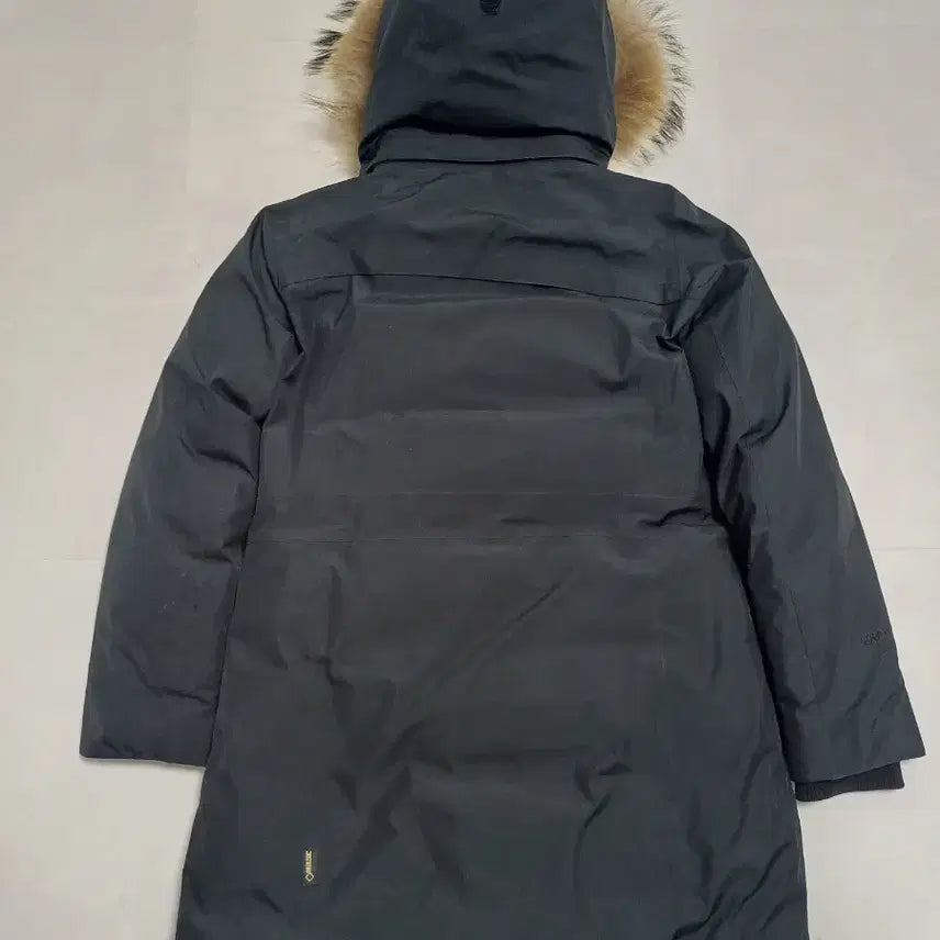 [BUNJANG] Blackyak Gore-Tex Women's Goose Down Jacket (Size 95) / 한정세일) 블랙야크 고어텍스 여성구스 95 18일까지