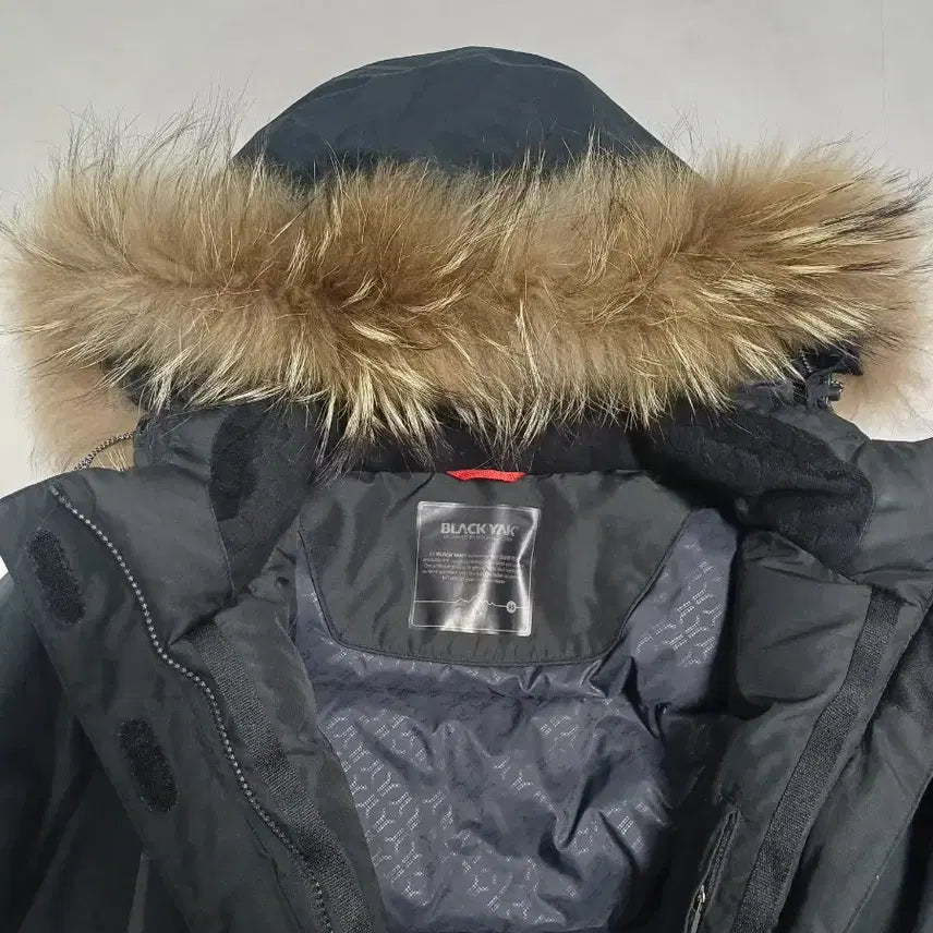 [BUNJANG] Blackyak Gore-Tex Women's Goose Down Jacket (Size 95) / 한정세일) 블랙야크 고어텍스 여성구스 95 18일까지