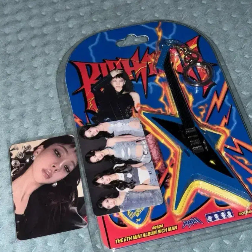 일괄] 카리나 에스파 리치맨 기타 키링 앨범
