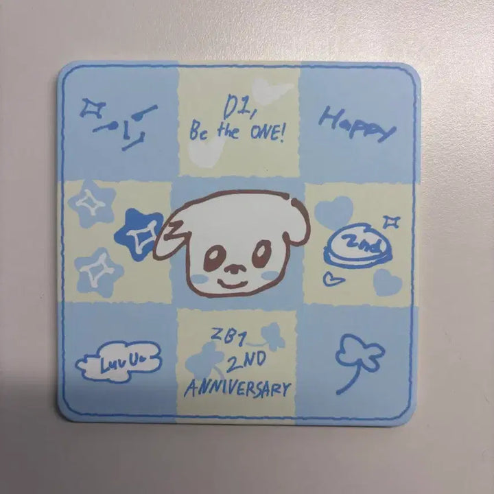 제로베이스원 아우어베이커리팝업 제로니 규니니 김규빈 코스터