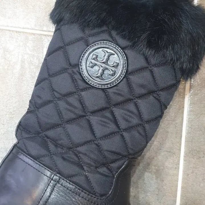[BUNJANG] Tory Burch Fur Boots / 토리버치  털부츠250
