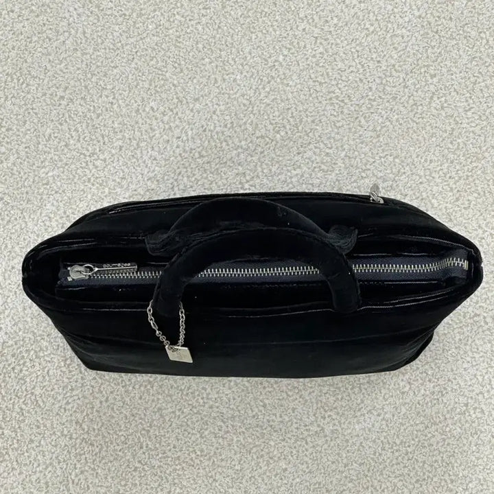 [BUNJANG] Courrèges Velvet Tote Bag / 꾸레쥬 벨벳 토트백