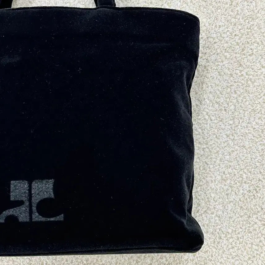 [BUNJANG] Courrèges Velvet Tote Bag / 꾸레쥬 벨벳 토트백