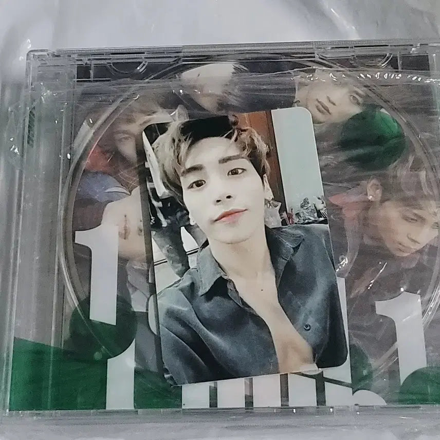 샤이니 원앤원(1and1) 텔투두 앨범 개봉 포카 포함 - 종현