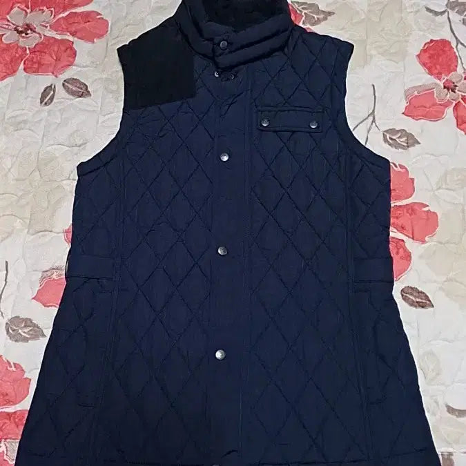 [BUNJANG] Aider Lightweight Vest 90 Women's / 아이더 경량패딩조끼 90 여성55 가슴44 기장63