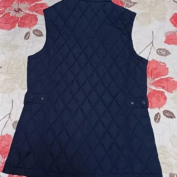 [BUNJANG] Aider Lightweight Vest 90 Women's / 아이더 경량패딩조끼 90 여성55 가슴44 기장63