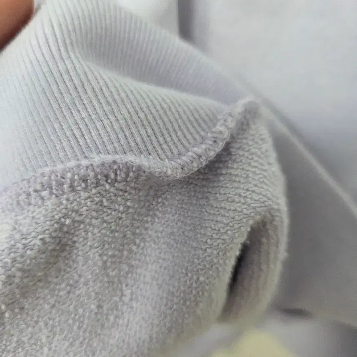 [BUNJANG] JUST B Saturday Man to Man 77 / 저스트세러데이 맨투맨 77