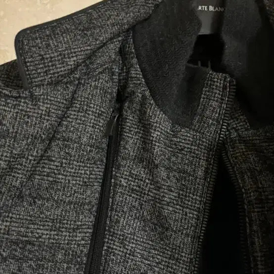 [BUNJANG] GGIO Men's Gray Check Goose Down Jacket 100 / GGIO2 남성체크 구스다운 점퍼 100