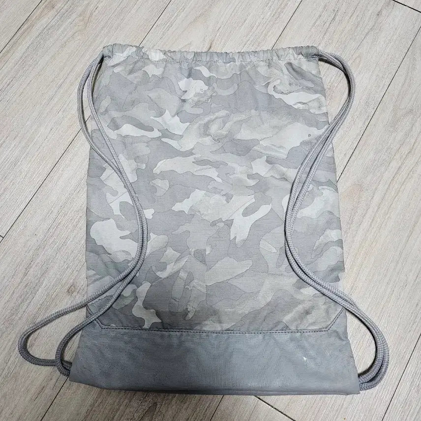 [BUNJANG] Nike Brasilia 9.0 AOP Gym Sack / NIKE나이키 브라질리아 9.0 AOP 짐쌕 2만에 팝니다.