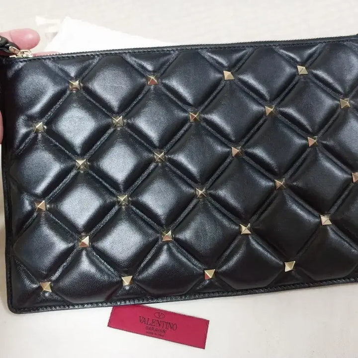 [BUNJANG] Valentino Candystud Clutch / 발렌티노 캔디스터드 클러치.
