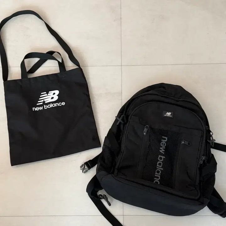 [BUNJANG] New Balance Black Backpack / 뉴발란스 검정 백팩