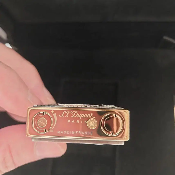 [BUNJANG] Dupont Limited Edition Hotel Particulier Gold Lighter / [새상품,한정판] 듀퐁라이터 리미티드 에디션 호텔 파티큘리에 금장 쌍불